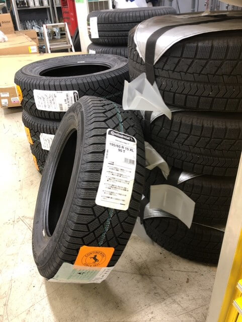 スタッドレスタイヤのお取り扱い始めました