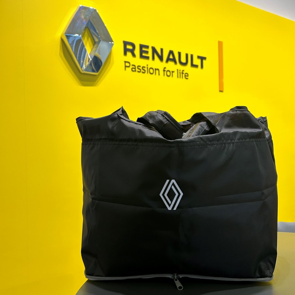 Renault Japon｜ルノー名古屋緑｜アルカナフェア開催中！