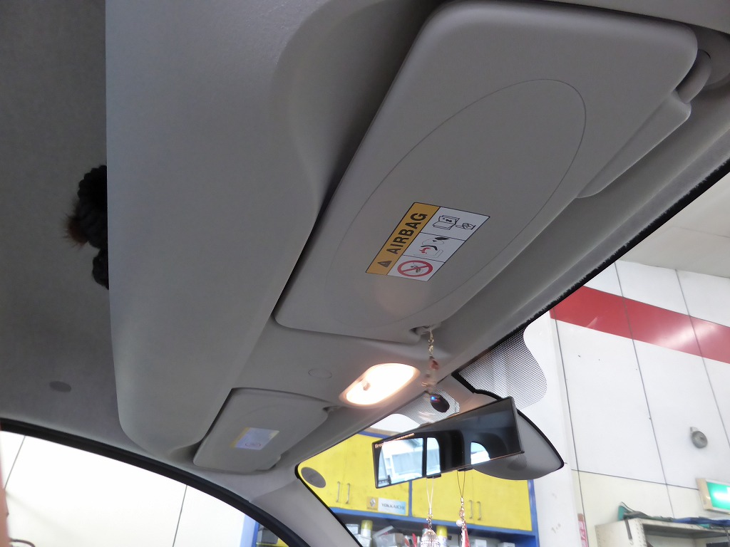 Renault Japon ルノー四日市 Sun Visor With Mirror