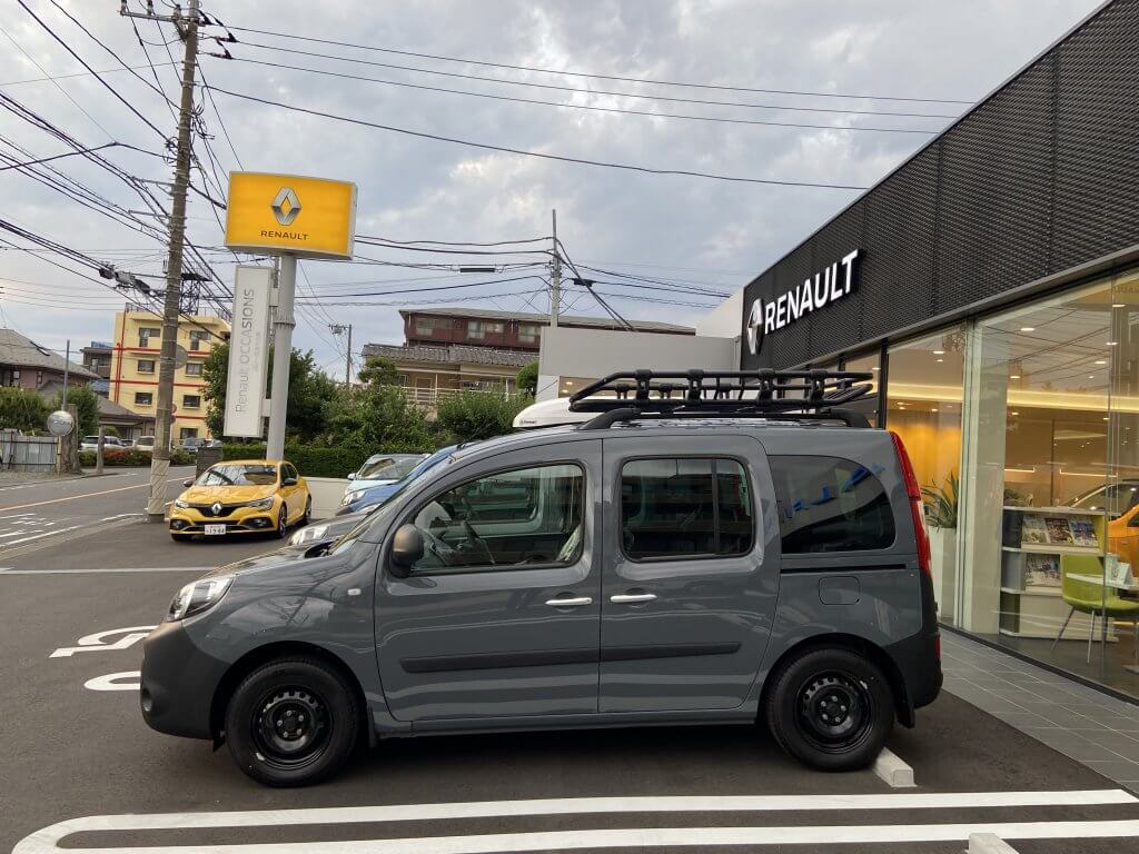 輸入品カングー　ルーフキャリア 自動車本体